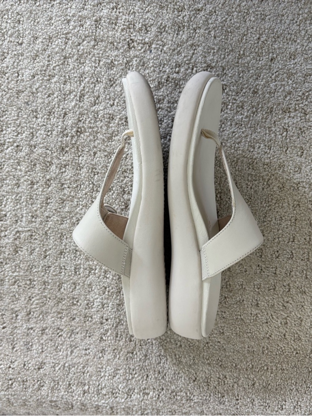 Vionic Recovery RX Sandals 7.5 - Picture 3 of 10
